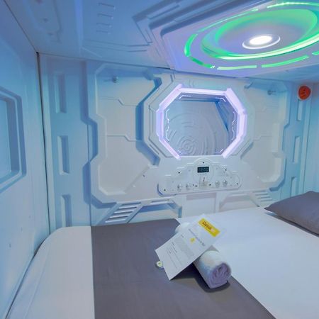 Capsule Inn Bali Legian Dış mekan fotoğraf